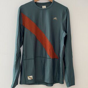 Tracksmith Van Cortlandt Long Sleeve Size Large